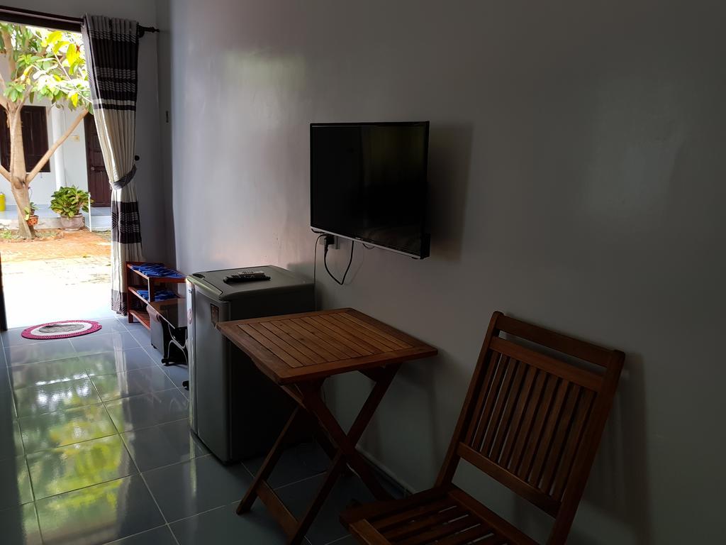Cay Phuong Guesthouse Mui Ne Exteriör bild
